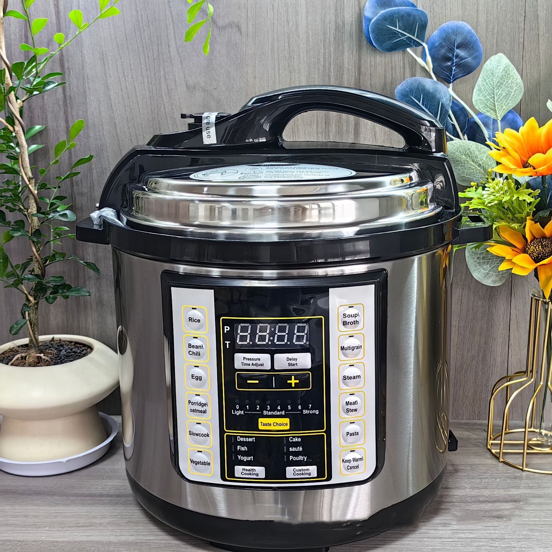 Experience Culinary Convenience with the 6L Multi-Function Electric Pressure Rice Cooker